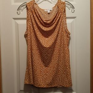 Sleeveless honey polka dot top